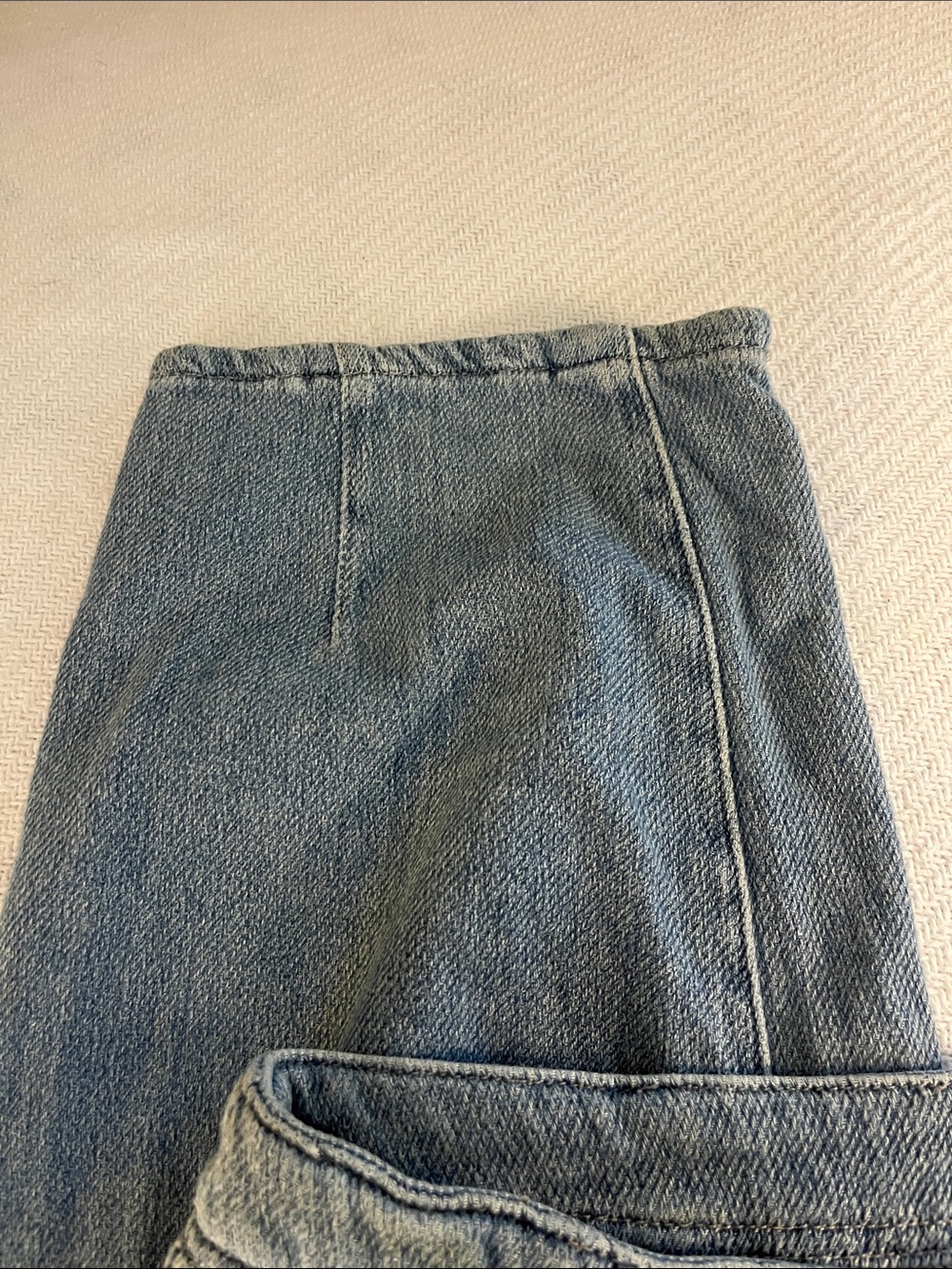 We The Free Vintage Light Blue Button-Fly Jeans - Picture 2 of 8